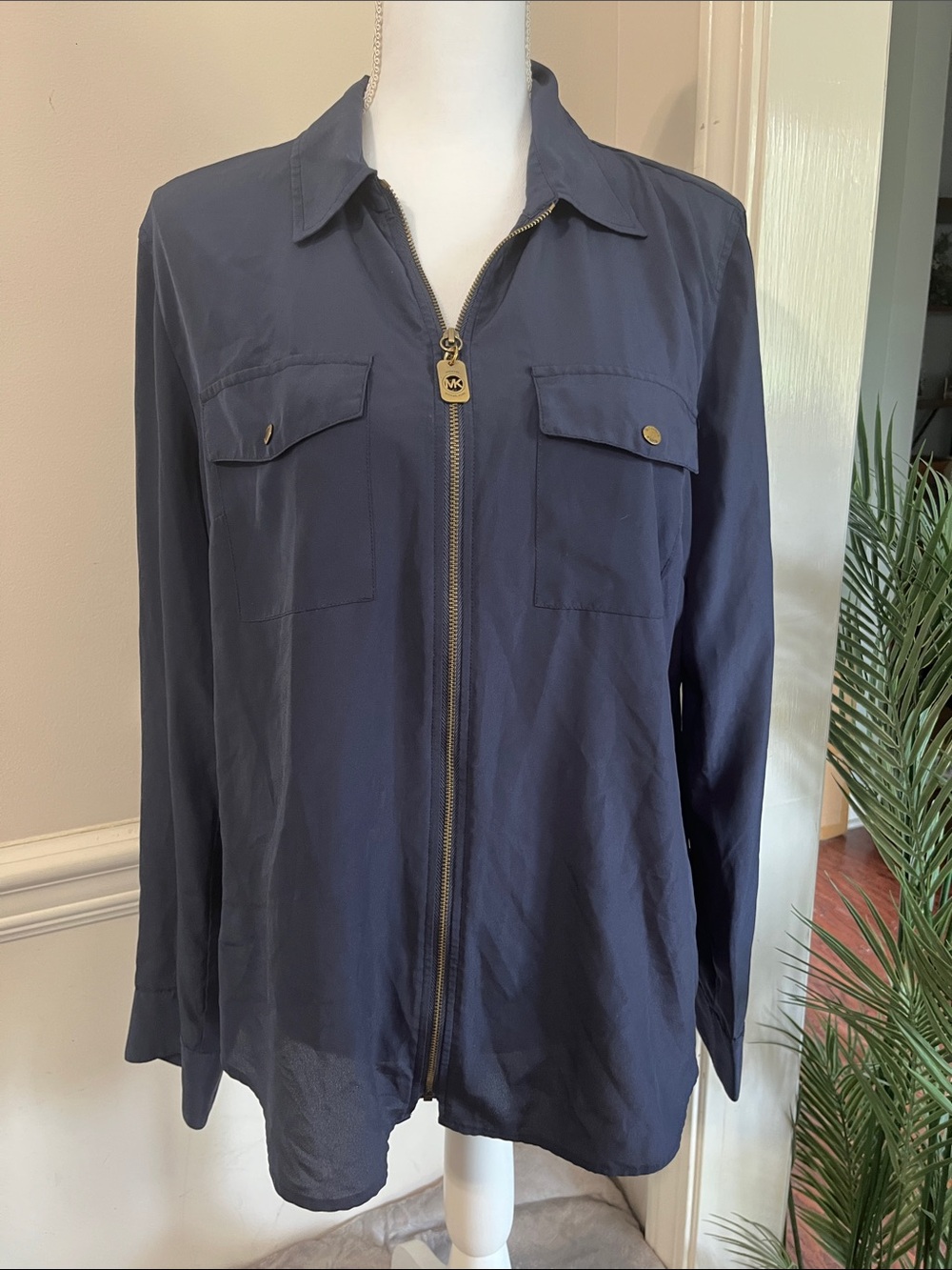 NWOT Michael Kors Navy Zip up Blouse.  Size XL 14/16